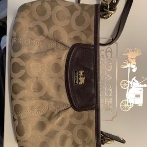 Coach Large Wristlet (Madison Op Art Sateen)